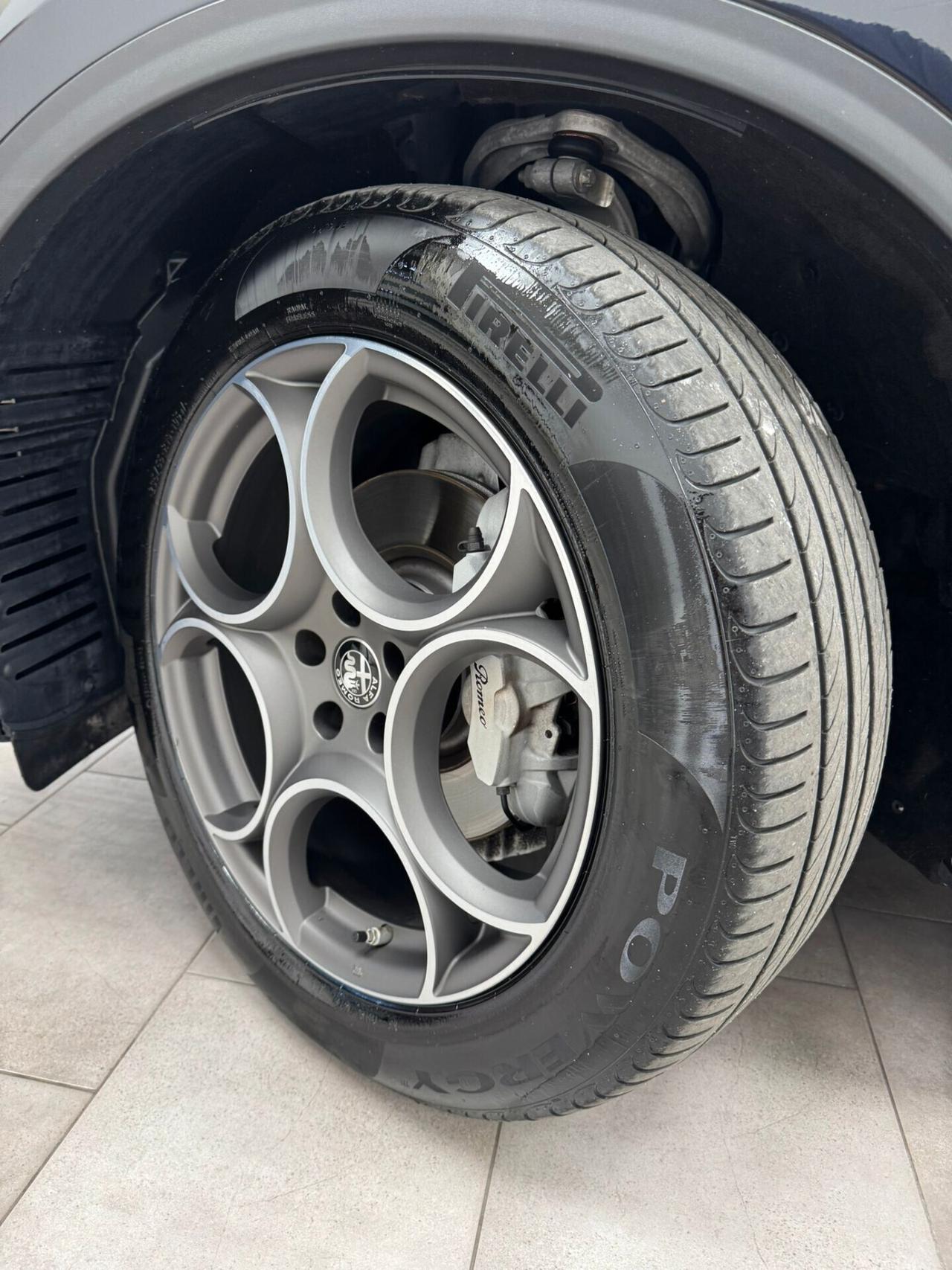 Alfa Romeo Stelvio 2.2 Turbodiesel 190 CV AT8 Q4 Sprint