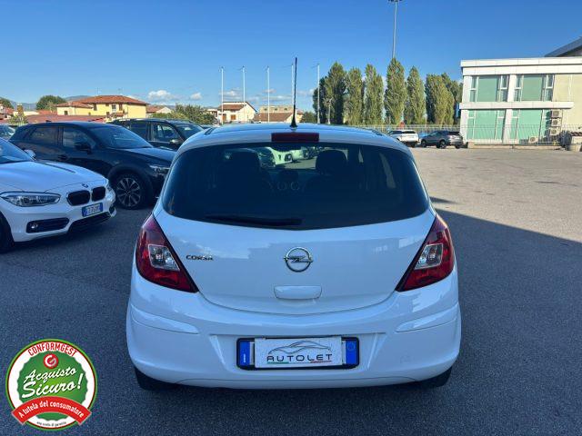 OPEL Corsa 1.2 5 porte Edition - PER NEOPATENTATO --