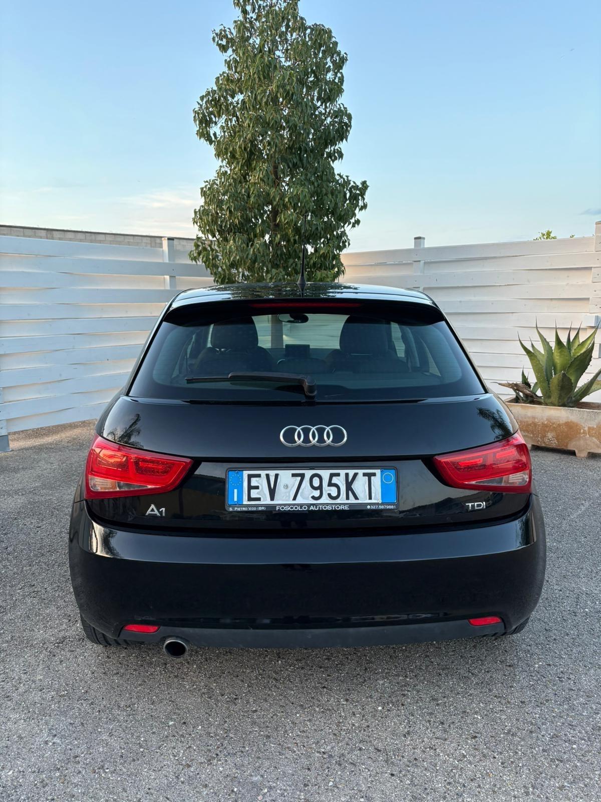 AUDI A1 SPORTBACK 1.6 DIESEL S TRONIC ADMIRED
