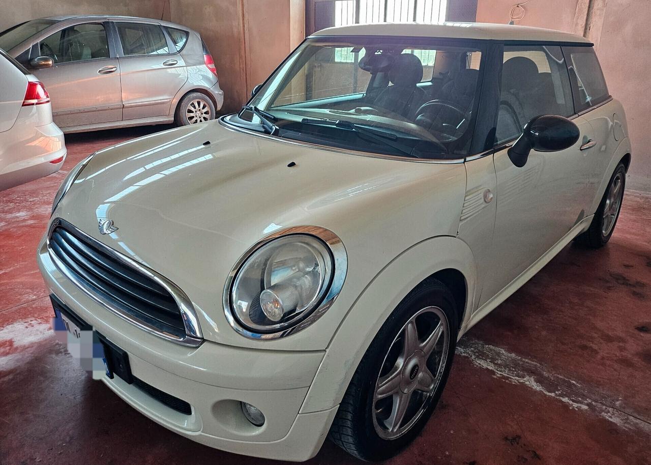 Mini 1.4 16V One Pepper