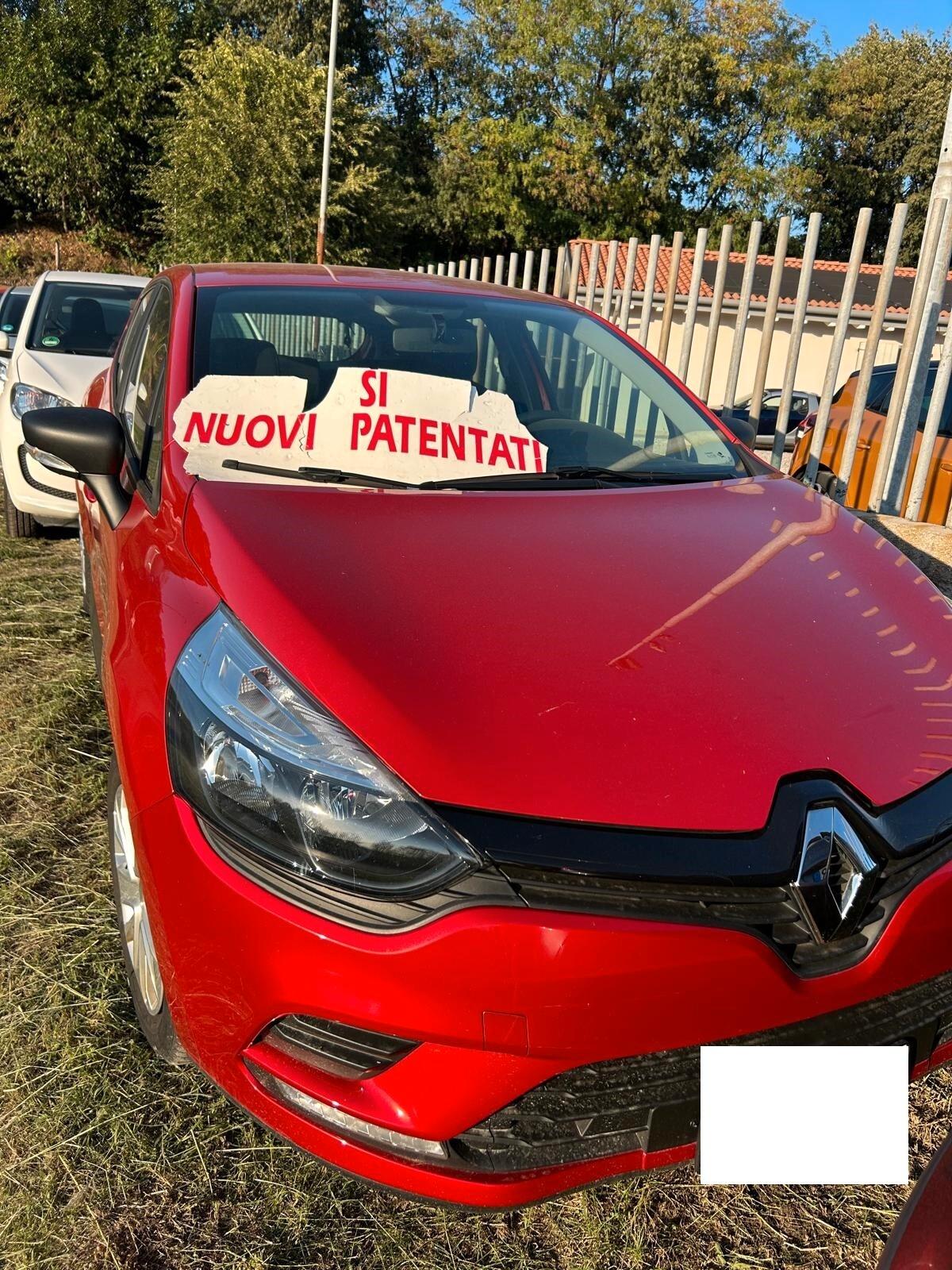 Renault Clio 1.2 75CV 5 porte Life ok neo patentati