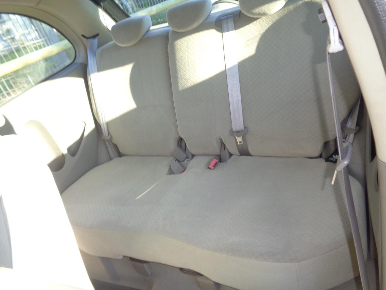 Nissan Micra 1.0 16V 3 porte