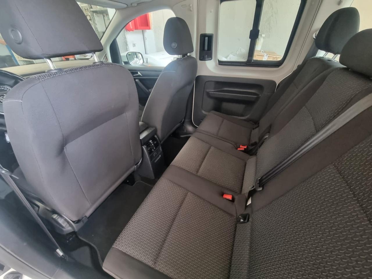 Volkswagen Caddy 2.0 TDI 102 CV DSG Trendline