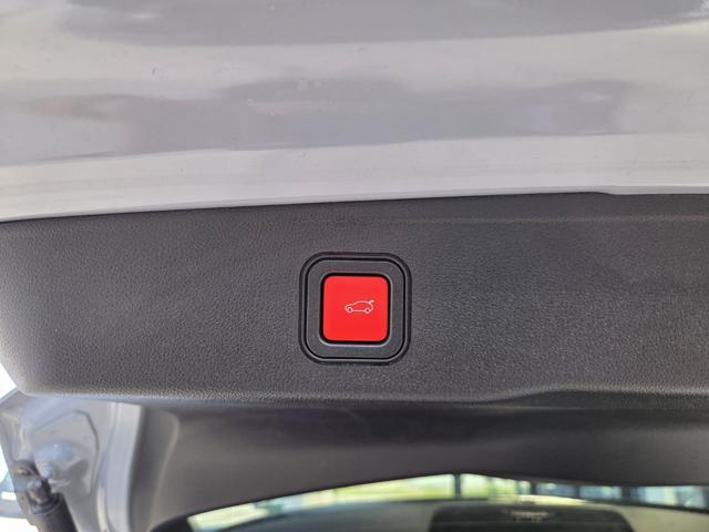 JEEP Avenger 1.2 turbo e-hybrid mhev Summit fwd 110cv edct6