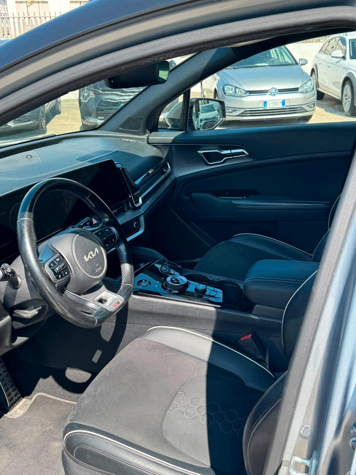 Kia Sportage 1.6 TGDi HEV AT GT-line Plus