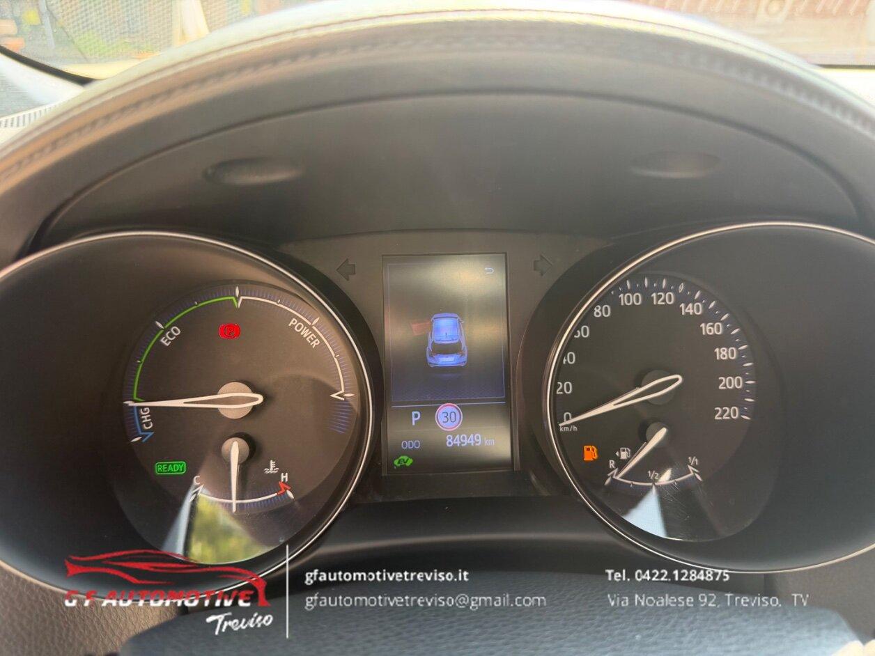 Toyota C-HR 1.8h Business e-cvt