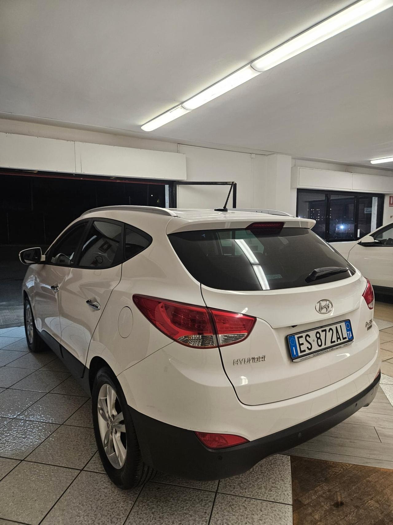 HYUNDAI ix35 1.7CRDi 85kw 115cv 2WD XPOSSIBLE