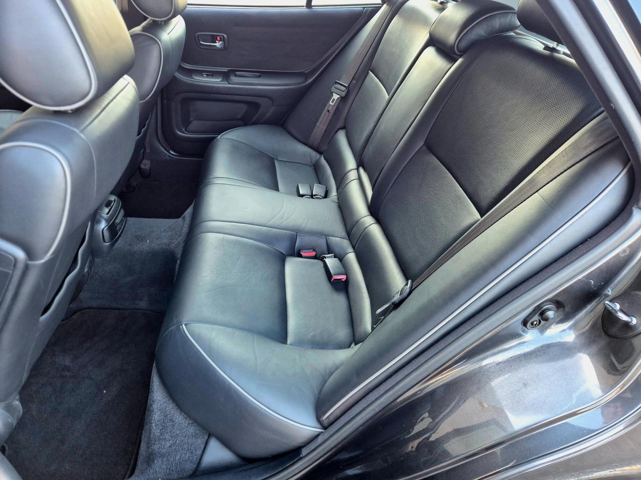 Lexus IS 200 200i 24V cat Wagon Plus