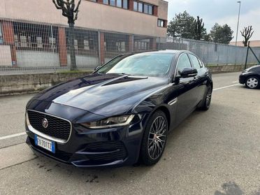 JAGUAR XE 2.0 D 180 CV aut. R-Dynamic HSE
