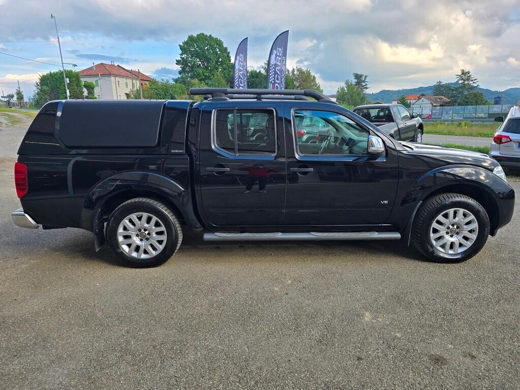 Nissan Navara 3.0 V6 DCI 231CV "LE" DA VETRINA!
