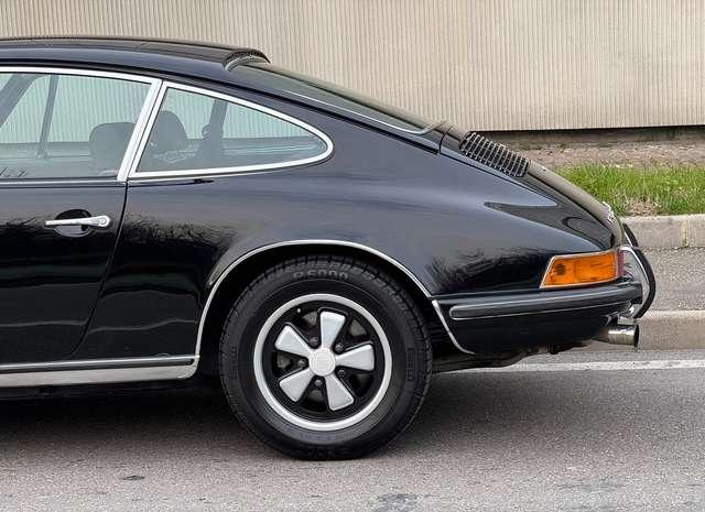 Porsche 911 2.4 S 1973 C07 targa FI nera matching int pepita