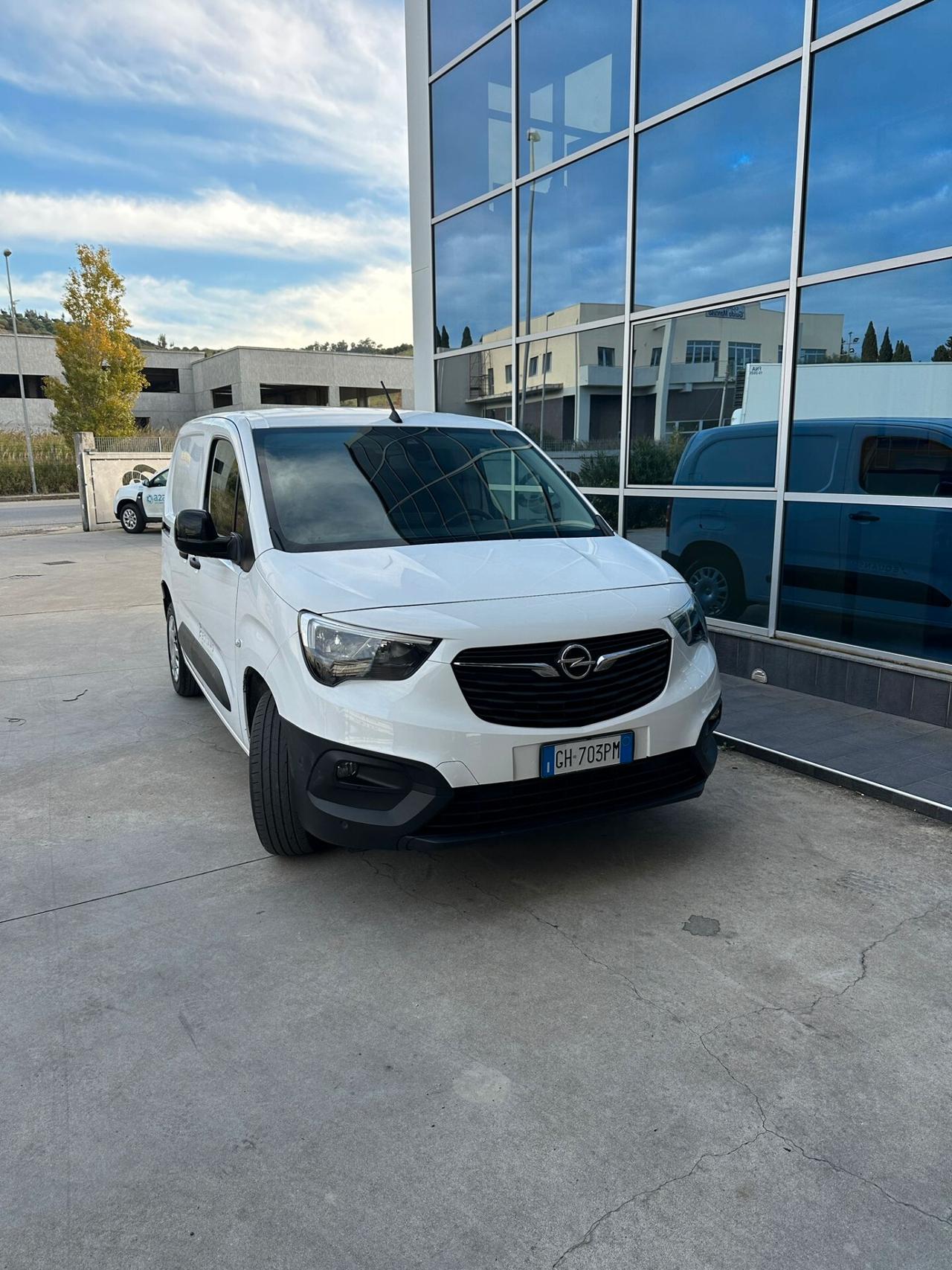 Opel Combo Cargo 1.5 Diesel 100CV PC 650kg Edition