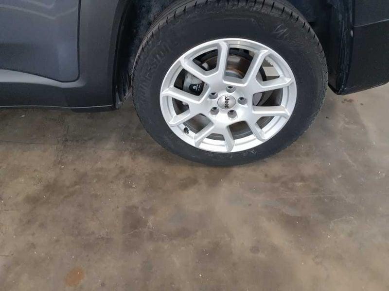 Jeep Renegade 2019 1.5 turbo t4 mhev Limited 2wd 130cv dct