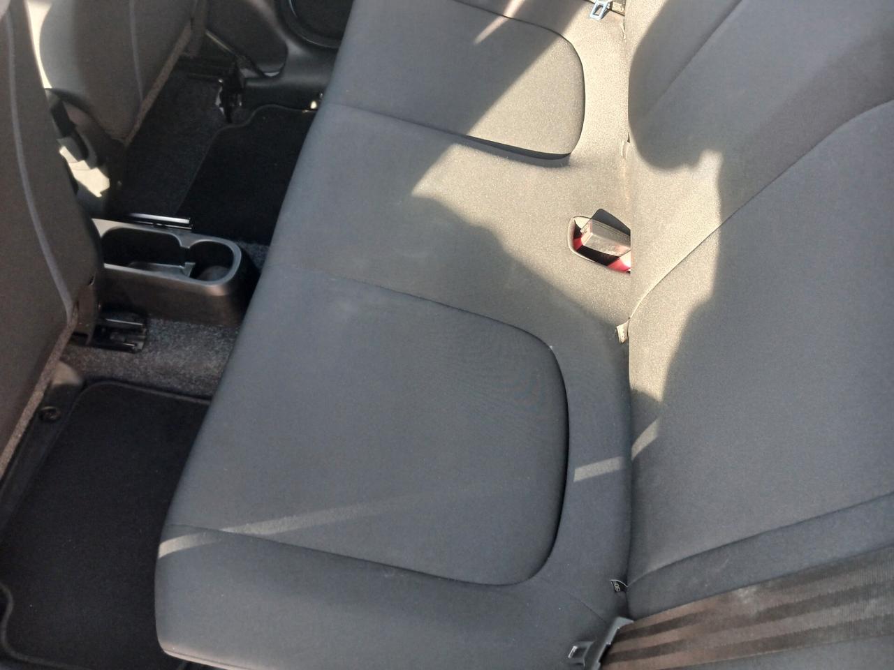 auto pari al nuovo !!