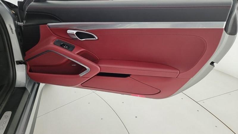 Porsche 911 911 3.0 Carrera 4 Coupé