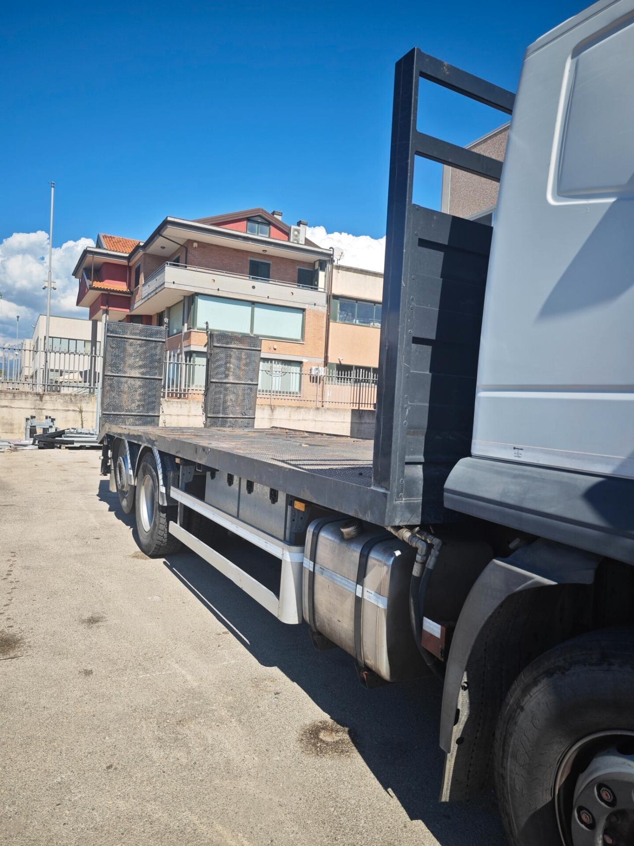 Carrellone Iveco Stralis 310 Magirus A260S/80