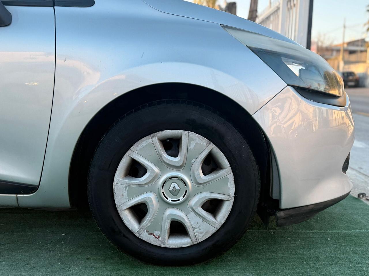 Renault Clio 1.5 dCi 75CV 5 porte 2013