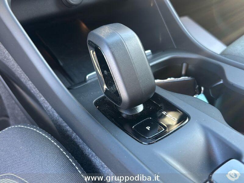 Volvo XC40 2023 2.0 b3 Ultimate Bright auto