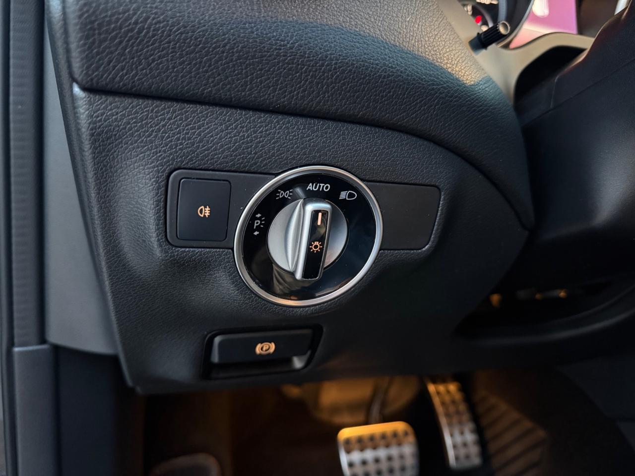 Mercedes GLA 220D Automatic Premium Amg Tetto