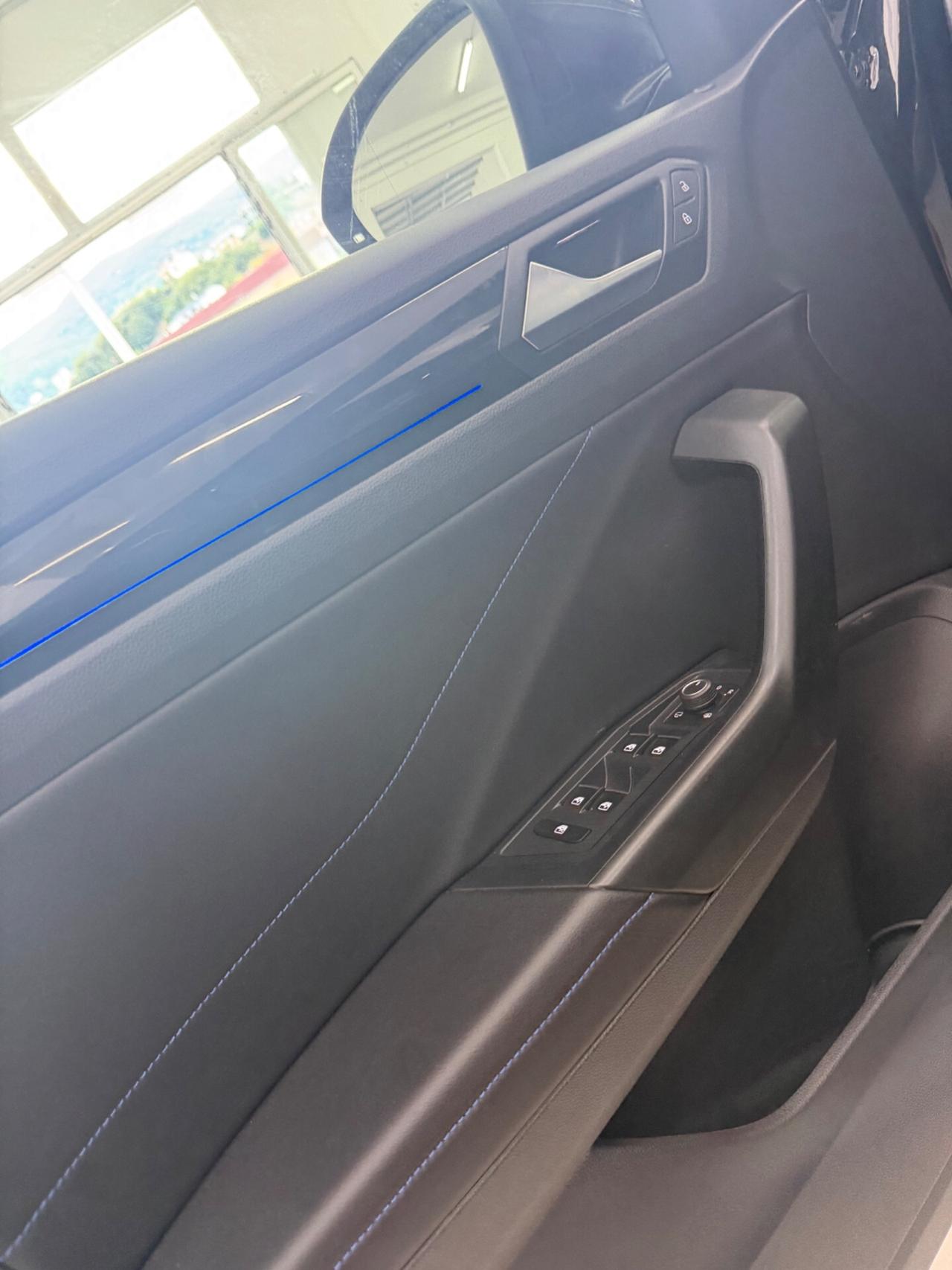 VWT-Roc R 2DSG TETTO 4MOTION FINANZIABILE
