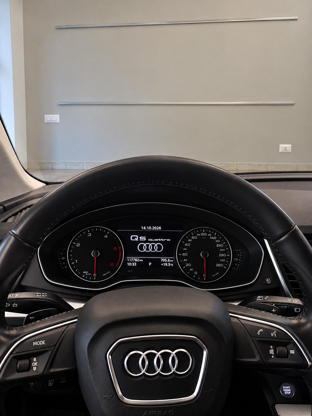 Audi Q5 2.0 TDI 190 CV quattro S tronic Business