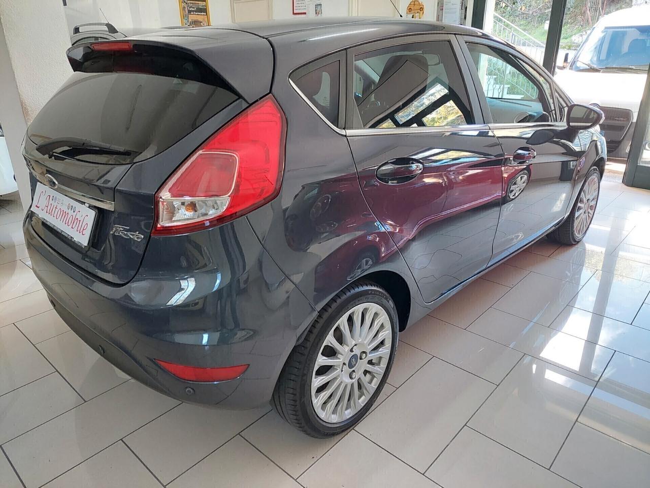 Ford Fiesta 1.6 TDCi 95CV 5 porte Titanium