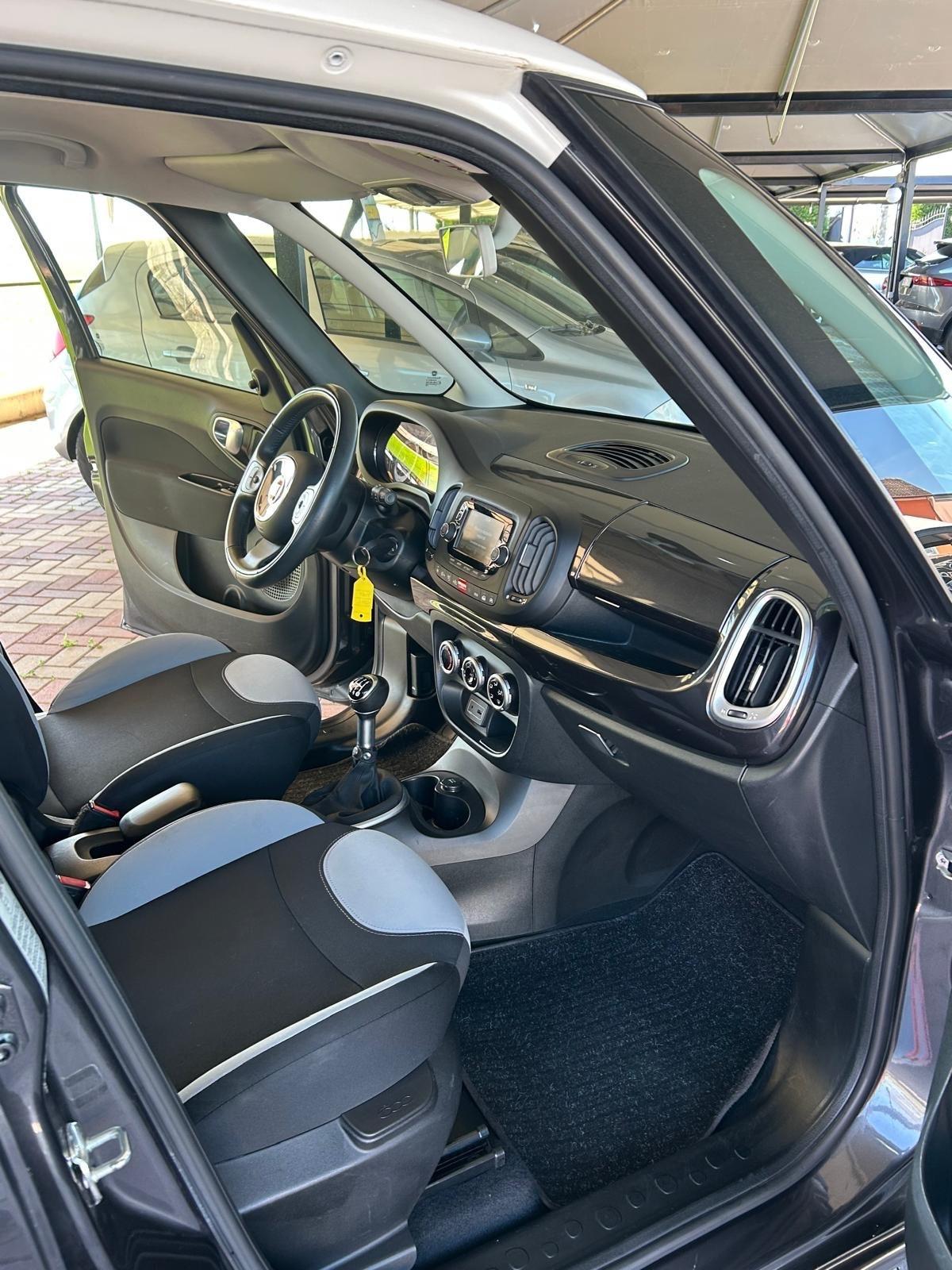 Fiat 500L 1.3 Multijet 95 CV Pop Star ok neopatentati