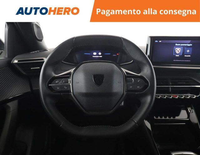 PEUGEOT 2008 PureTech 100 S&S Allure