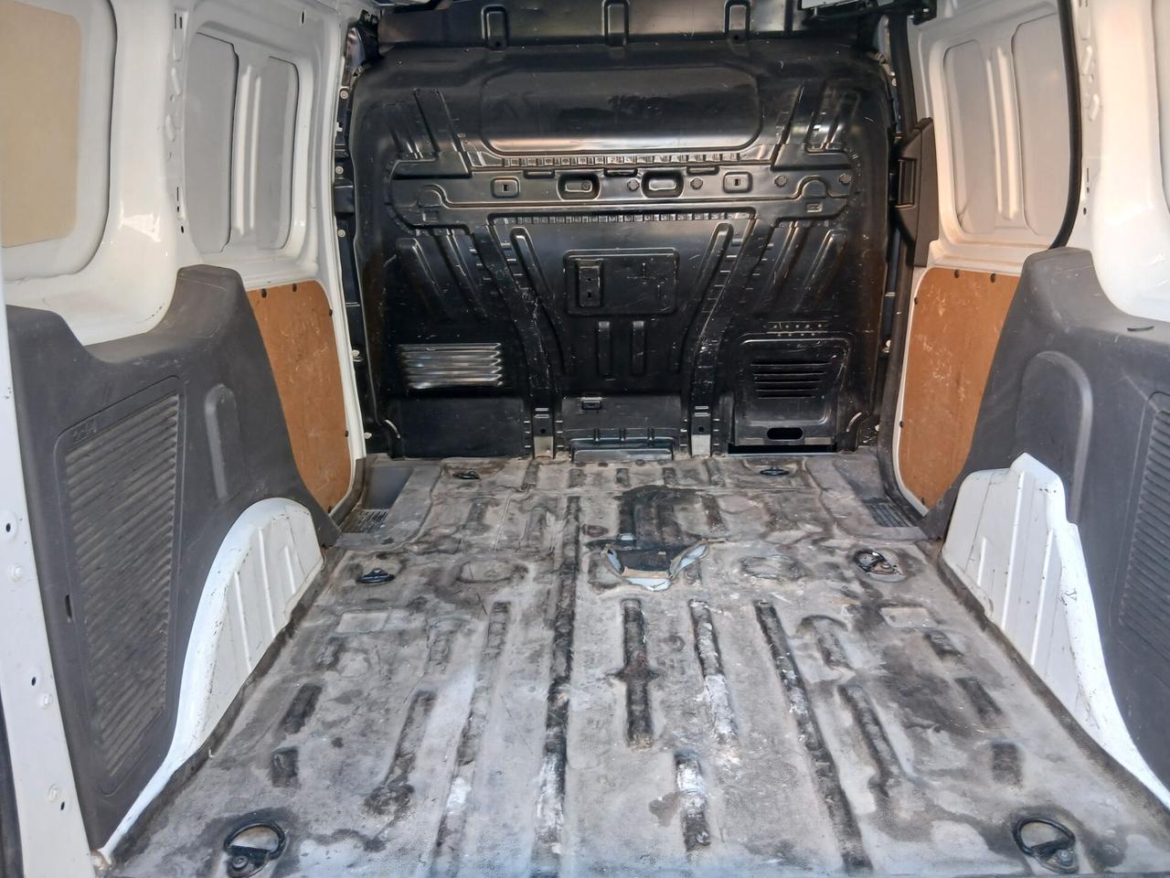 Ford Transit Connect 1.0 3 posti Unico Proprietario Tua a € 199 mese