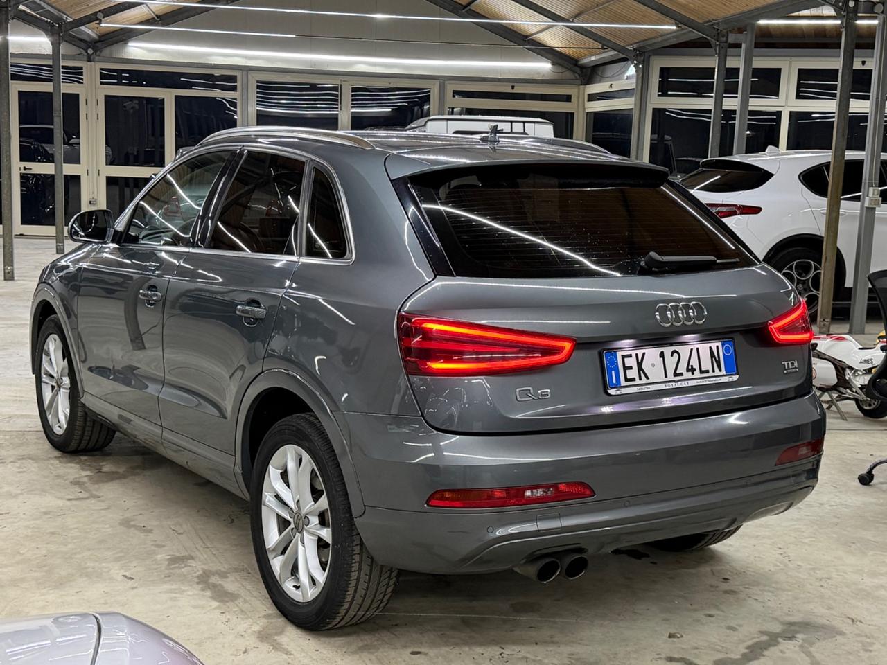 Audi Q3 2.0 TDI 177cv QUATTRO - GARANZIA 12 MESI