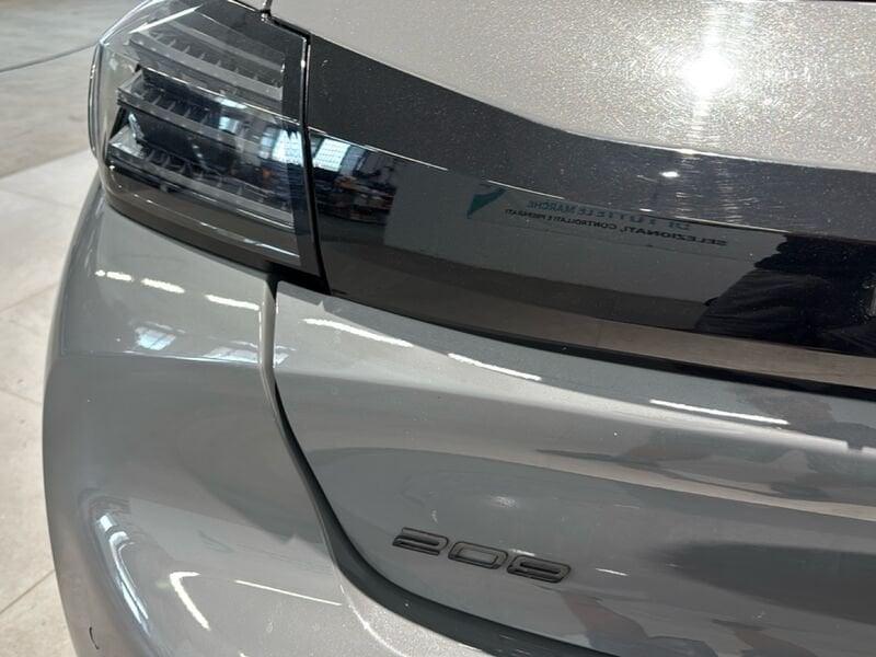 Peugeot 208 GT Hybrid 136 e-DCS6 auto