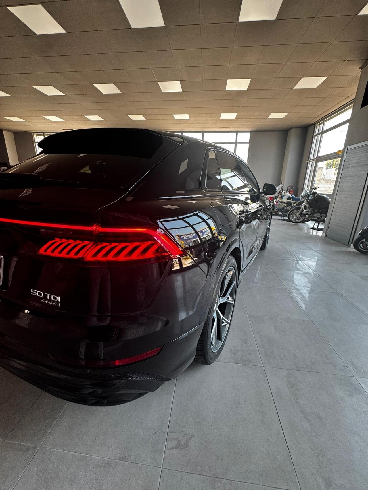 AUDI Q8 50 TDI QUATTRO SLINE EDITION HYBRID