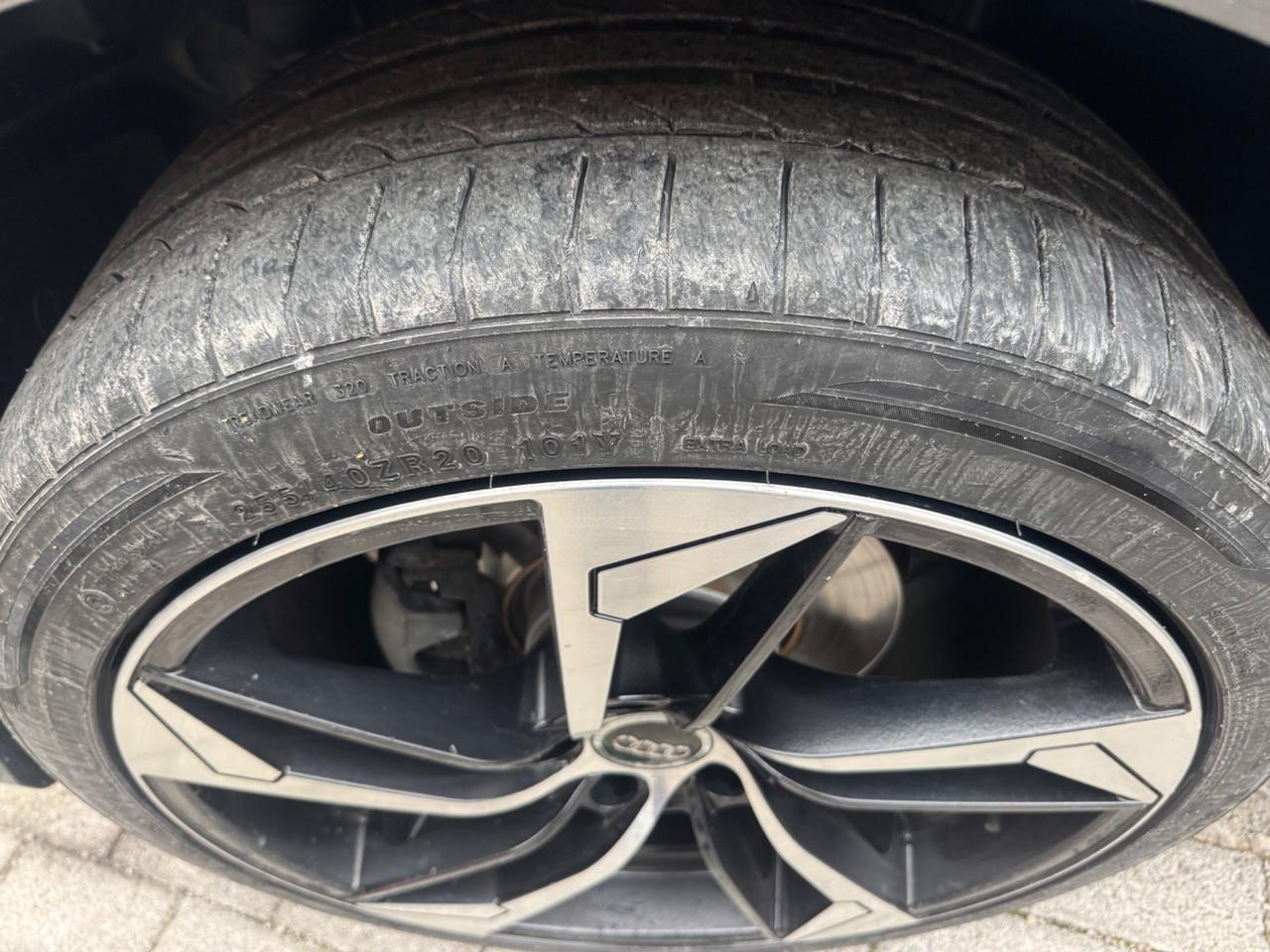 Audi Q3 35 TFSI S line edition