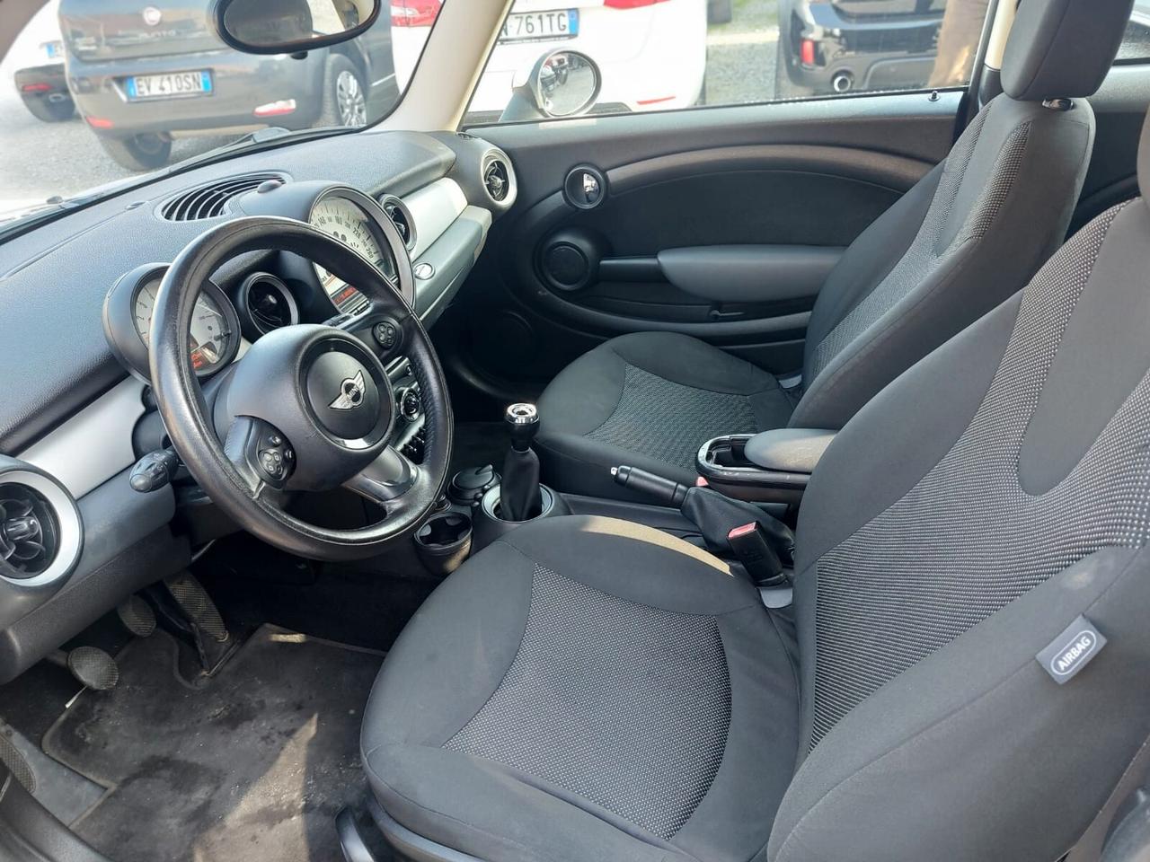 Mini 1.6 16V Cooper KM 160.000