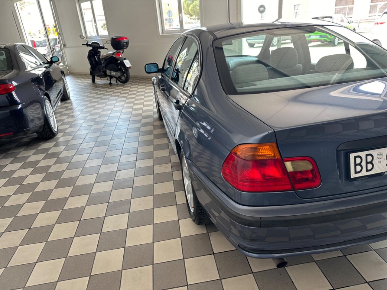 Bmw 318i cat 4 porte UNICO PRORIETARIO