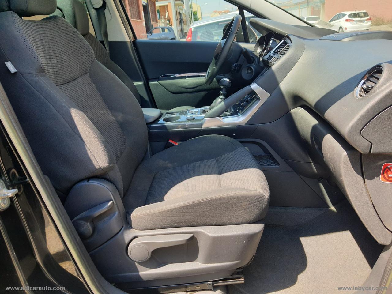 PEUGEOT 3008 1.6 HDi 112 CV Allure