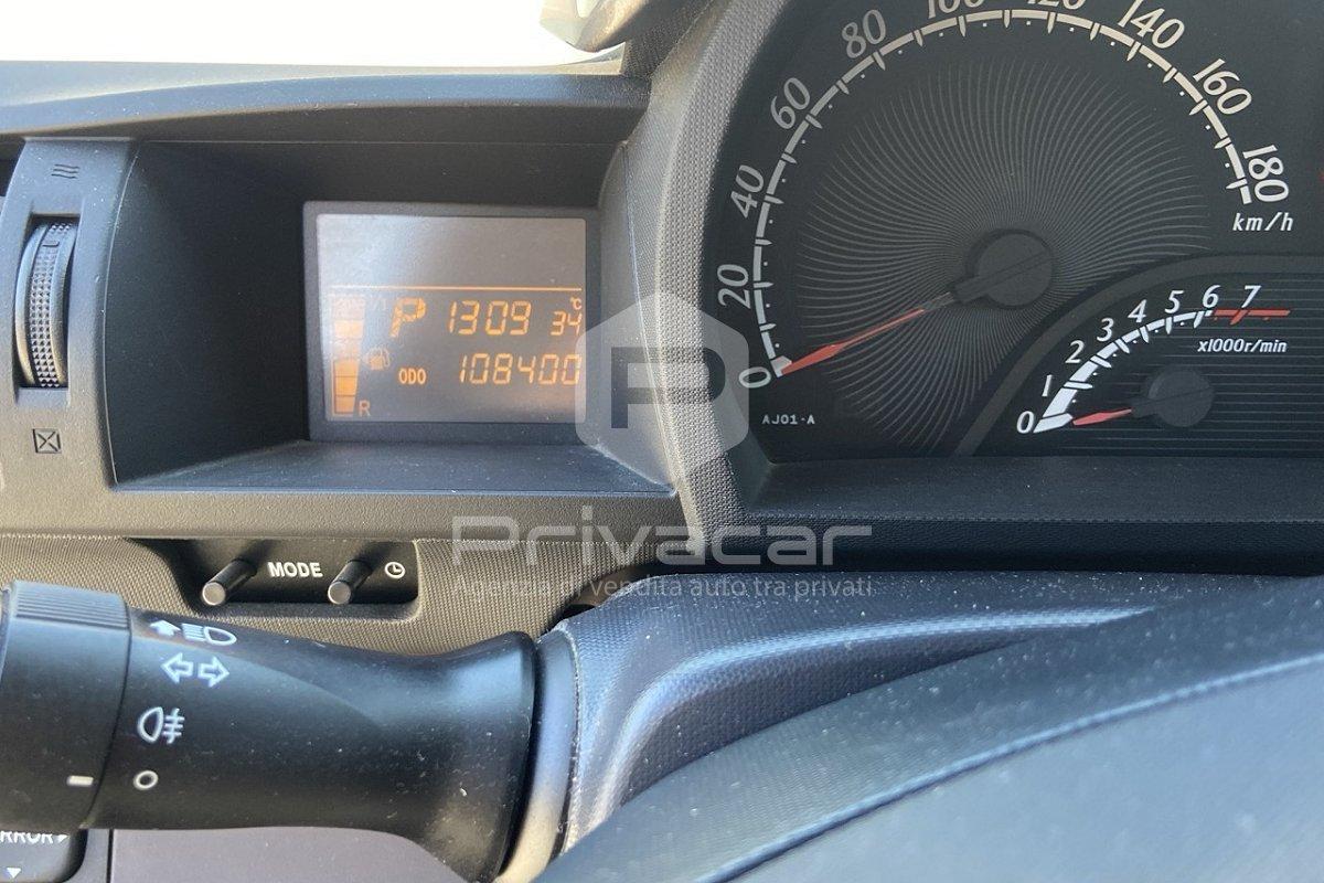 TOYOTA iQ 1.0 Multidrive