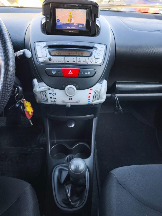 TOYOTA Aygo 1.0 12V VVT-i 5 Porte Lounge Navi Connect