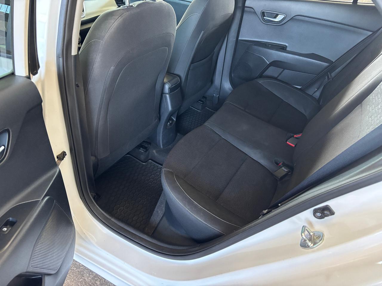 Kia Rio 1.0 T-GDi 12V 74KW 101CV Cool NEOPATENTATO