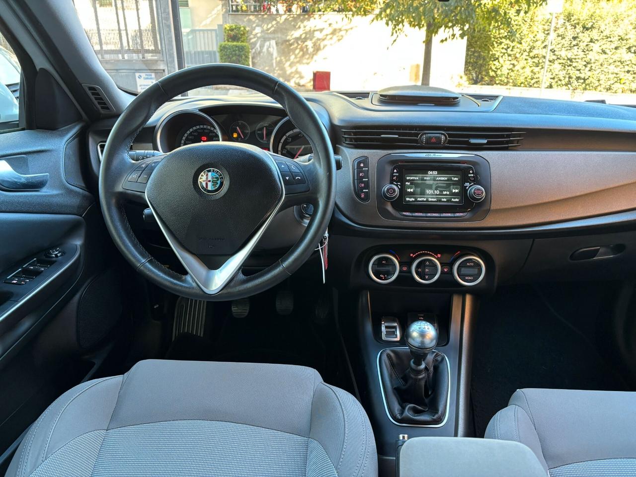 Alfa Romeo Giulietta 1.6 JTDm-2 105 CV Distinctive