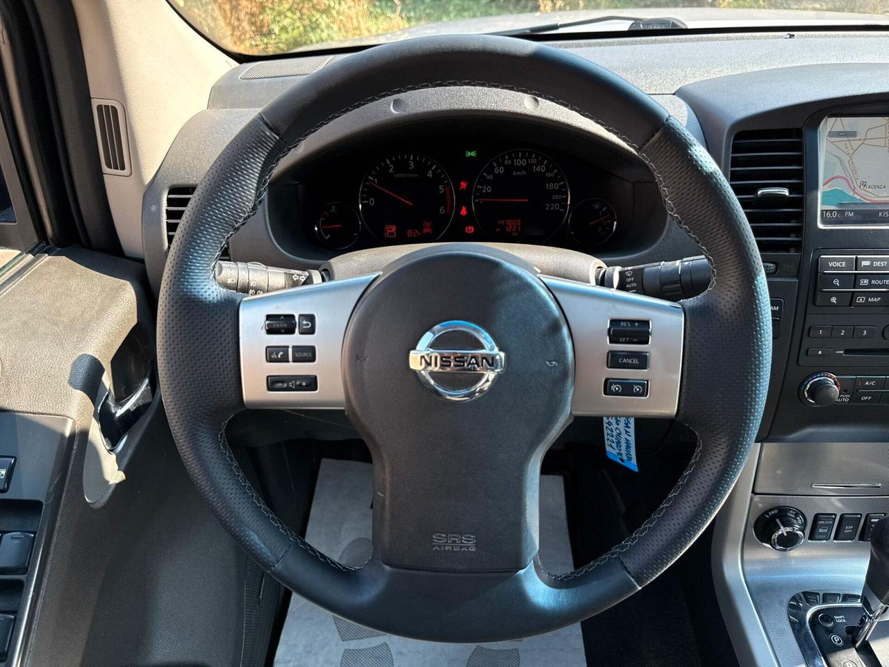 Nissan Navara 3.0 dCi V6 230CV AUTOM. Double Cab LE