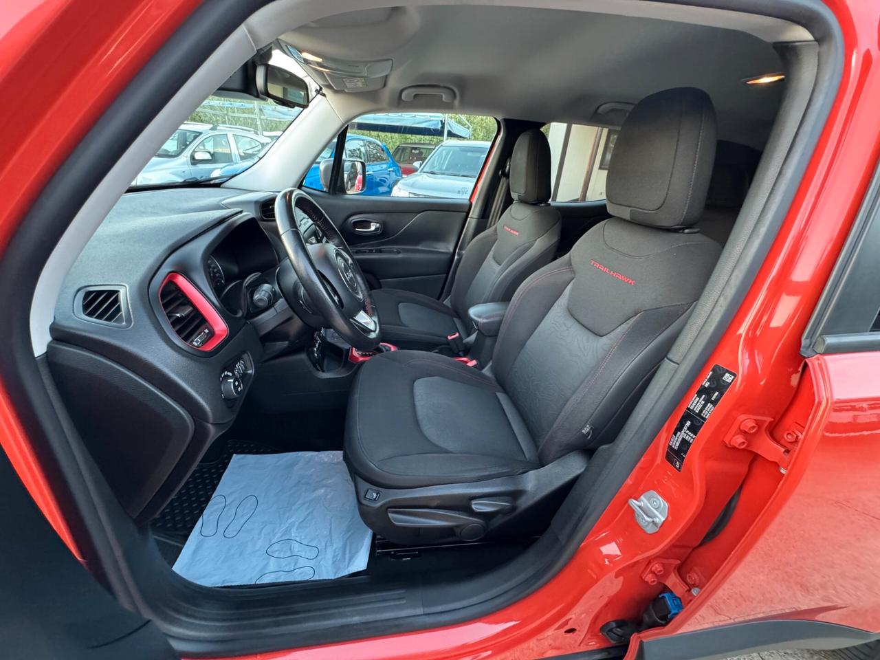 Jeep Renegade 2.0 Mjt 170CV 4WD Active Drive Low Trailhawk