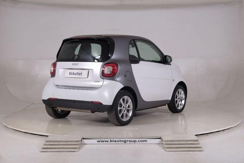 smart fortwo Smart III 2015 Benzina 0.9 t Passion 90cv twinamic my18