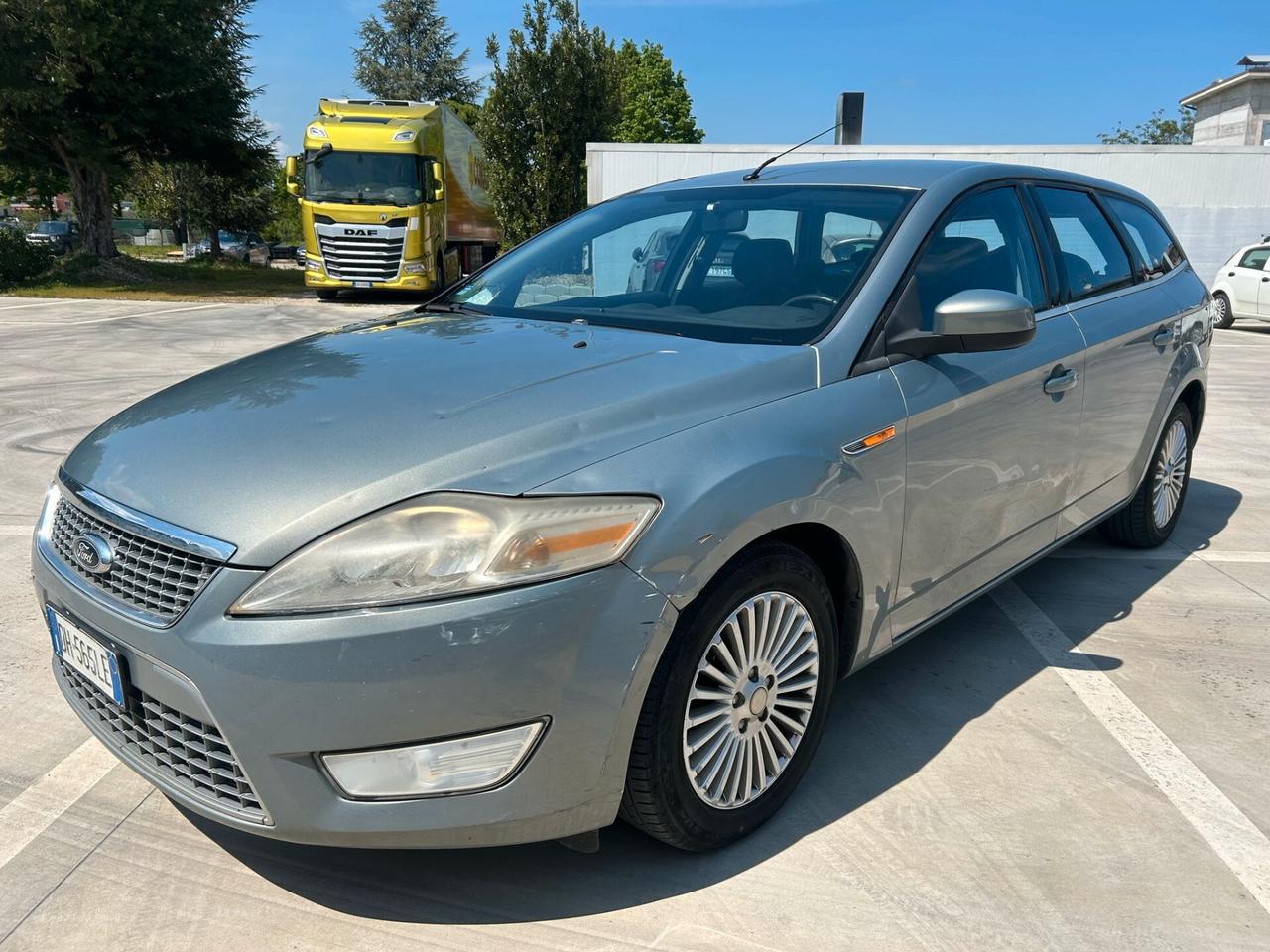 Ford Mondeo 2.0 TDCi 140 CV 5 poret Ghia DPF