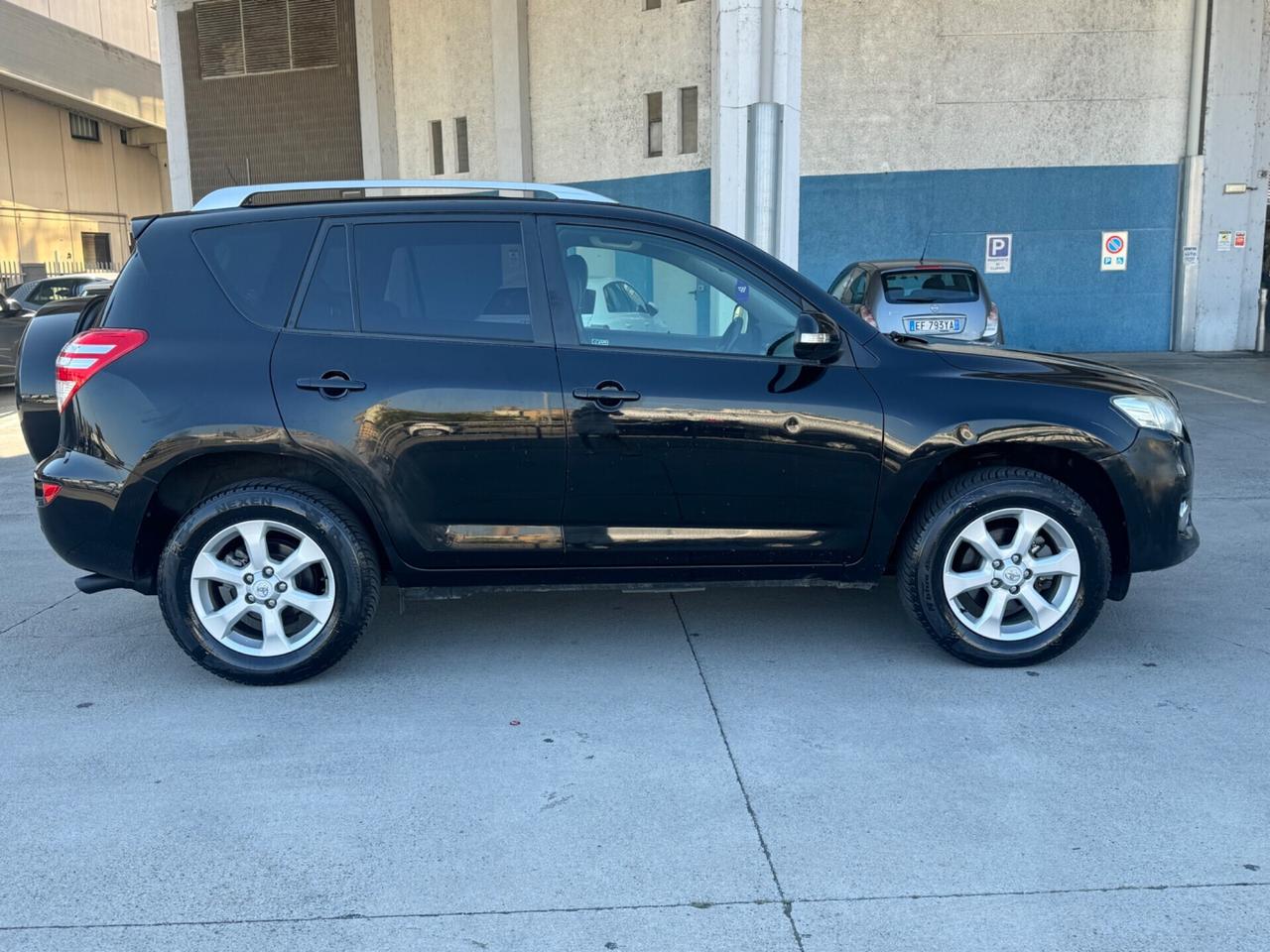 Toyota RAV4 2.2 D-4D 150 CV DPF Exclusive 2011