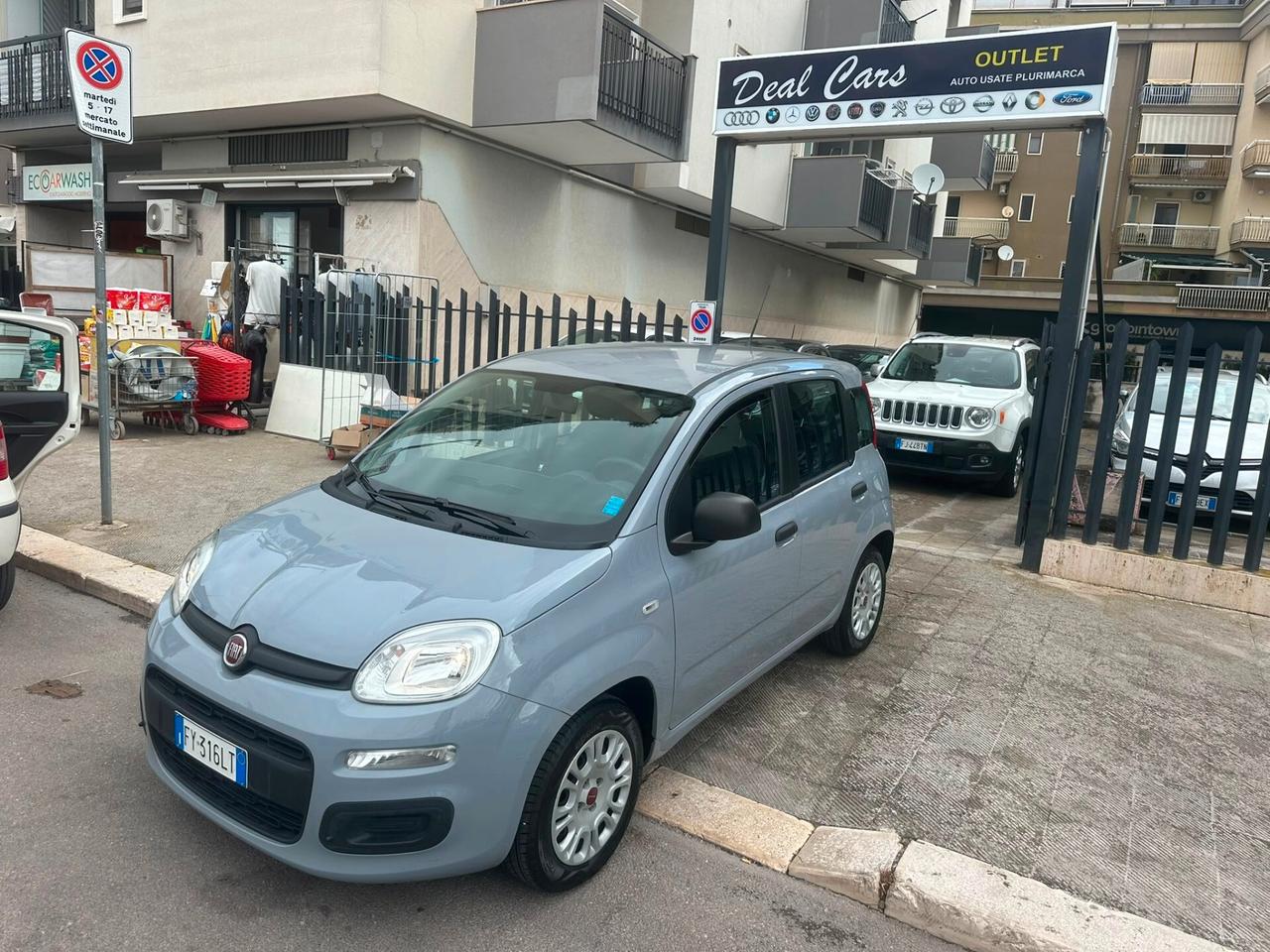 Fiat Panda 1.2 Connected by Wind