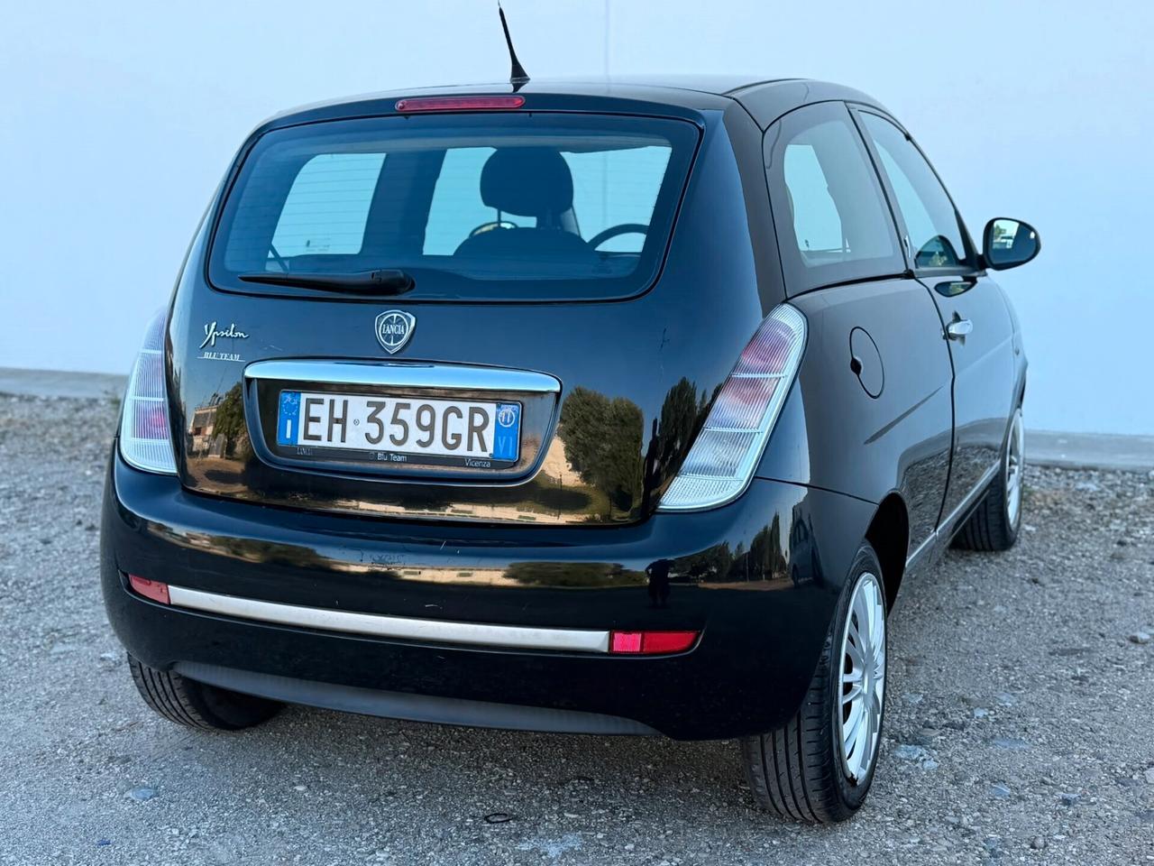 Lancia Ypsilon 1.2 69 CV DIVA