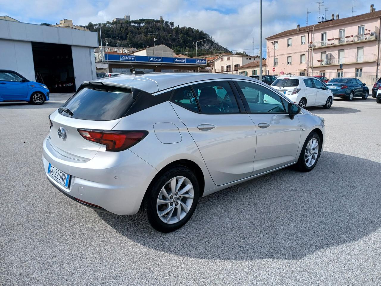 Opel Astra 1.5 CDTI 122 AT9 5P 2021