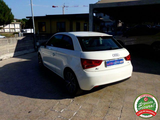 AUDI A1 1.6 TDI 105 CV Ambition