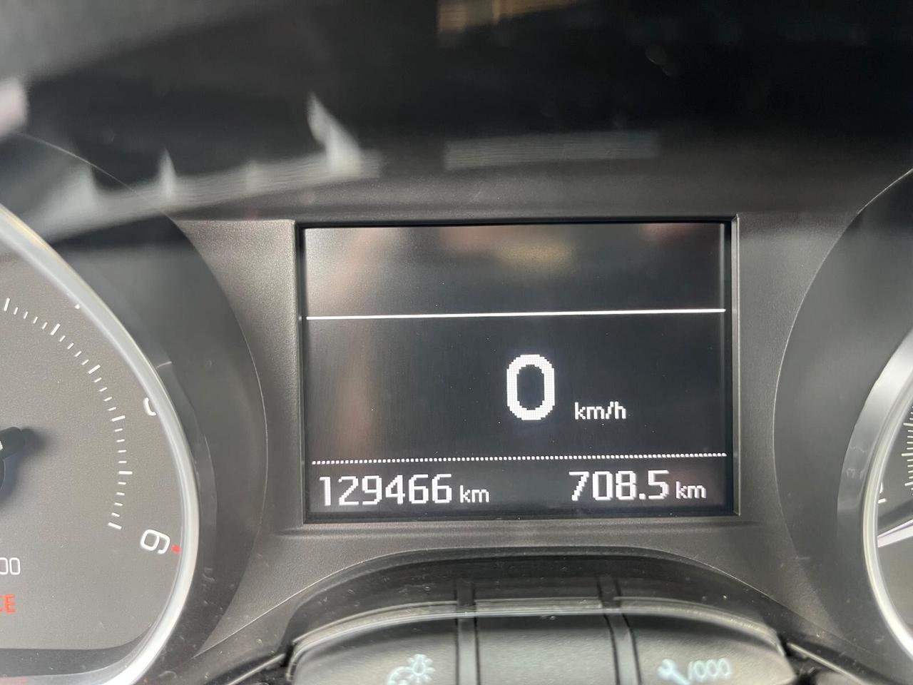 Peugeot 208 BlueHDi 120 S&S 5 porte GT Line